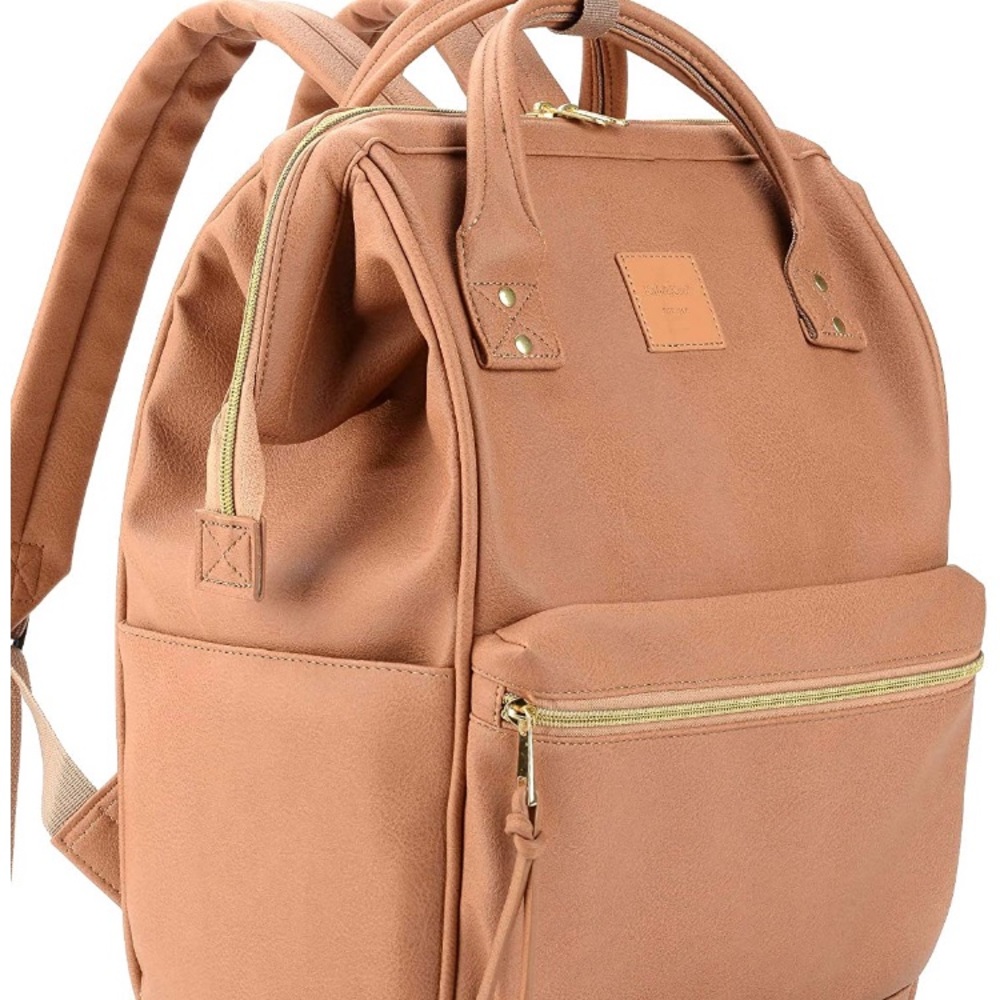 Kah&Kee leather backpack with laptop compartment.